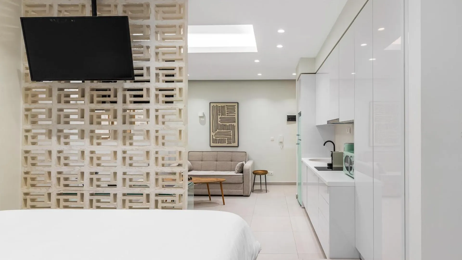 Apartament Blanc By Nest Saloniki